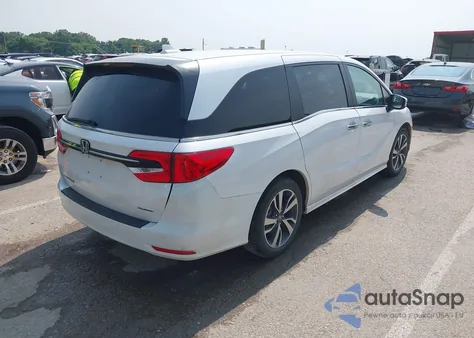 2024 Honda Odyssey Touring z USA, uszkodzony, nr VIN 5FNRL6H88RB075670